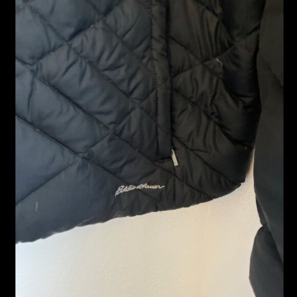 Eddie Bauer brand size XXL Puffer Style Coat - Picture 3 of 5
